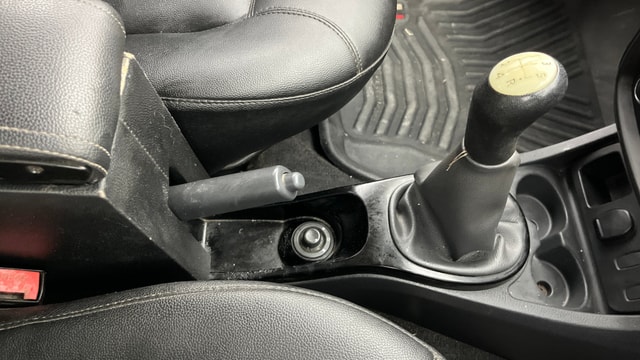 View Renault Duster Image 40 Used Renault Duster Image 40