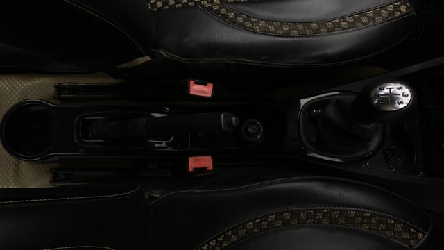 View Renault Duster Image 38 Used Renault Duster Image 38