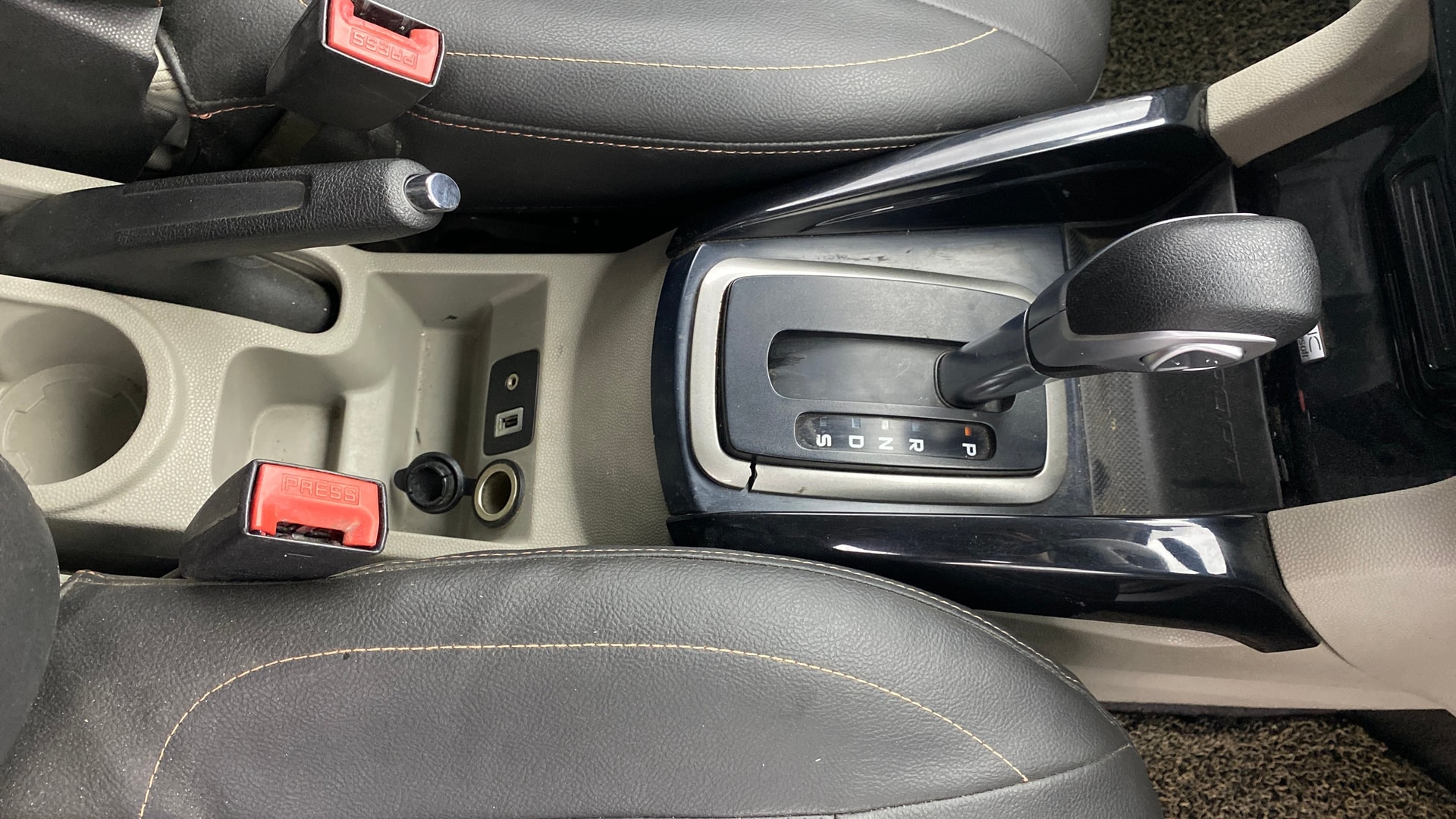 Used 2015 Ford EcoSport Used 2015 Ford EcoSport