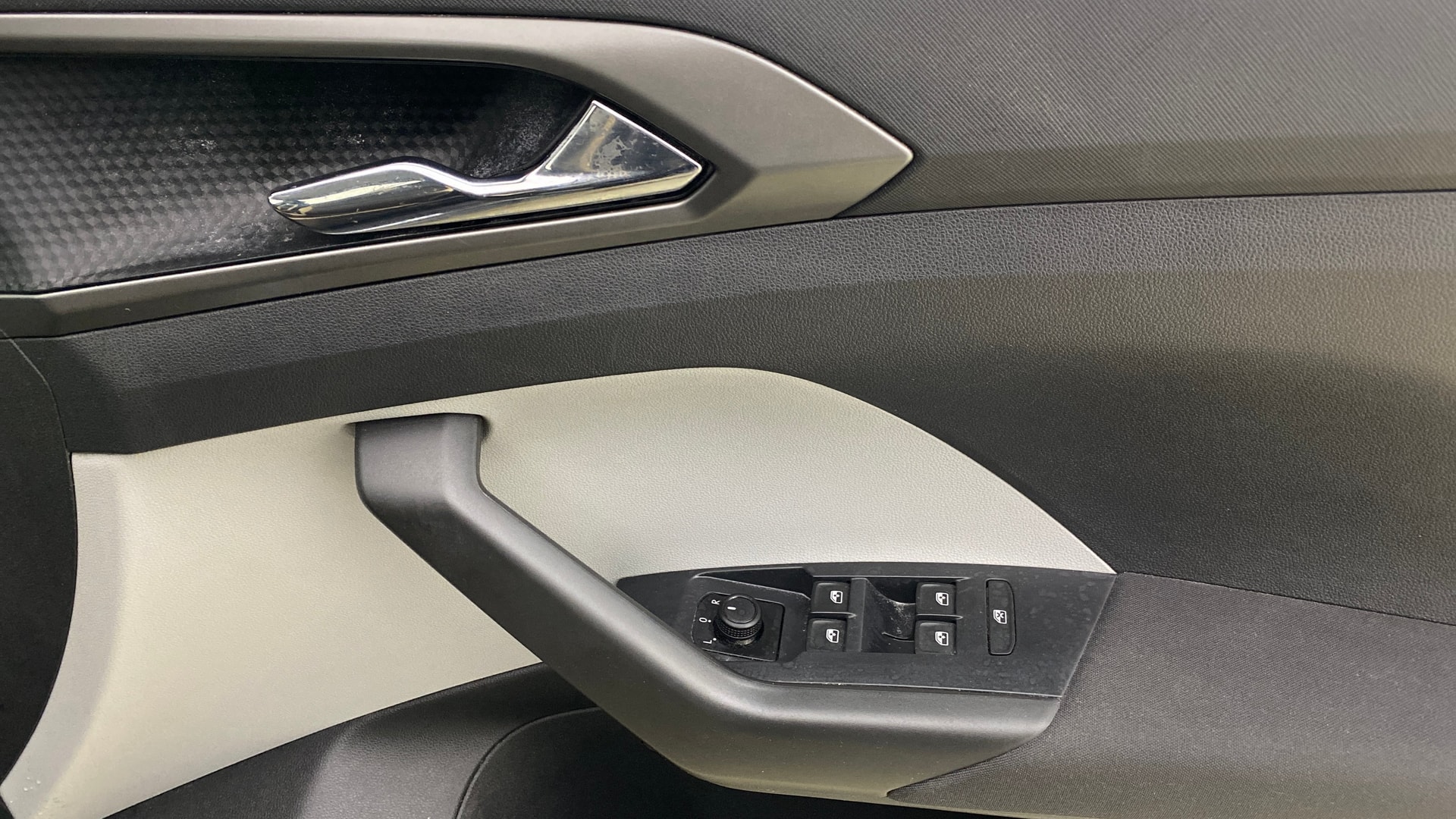 View 2022 Skoda Kushaq Ambition 1.0 TSI AT Image 33 Used 2022 Skoda Kushaq Ambition 1.0 TSI AT Image 33