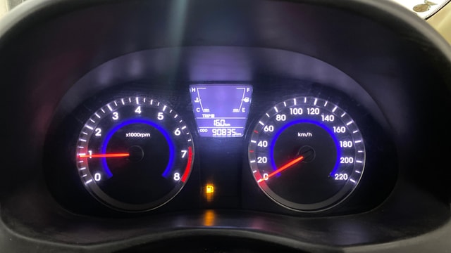 View Hyundai Fluidic Verna Image 33 Used Hyundai Fluidic Verna Image 33