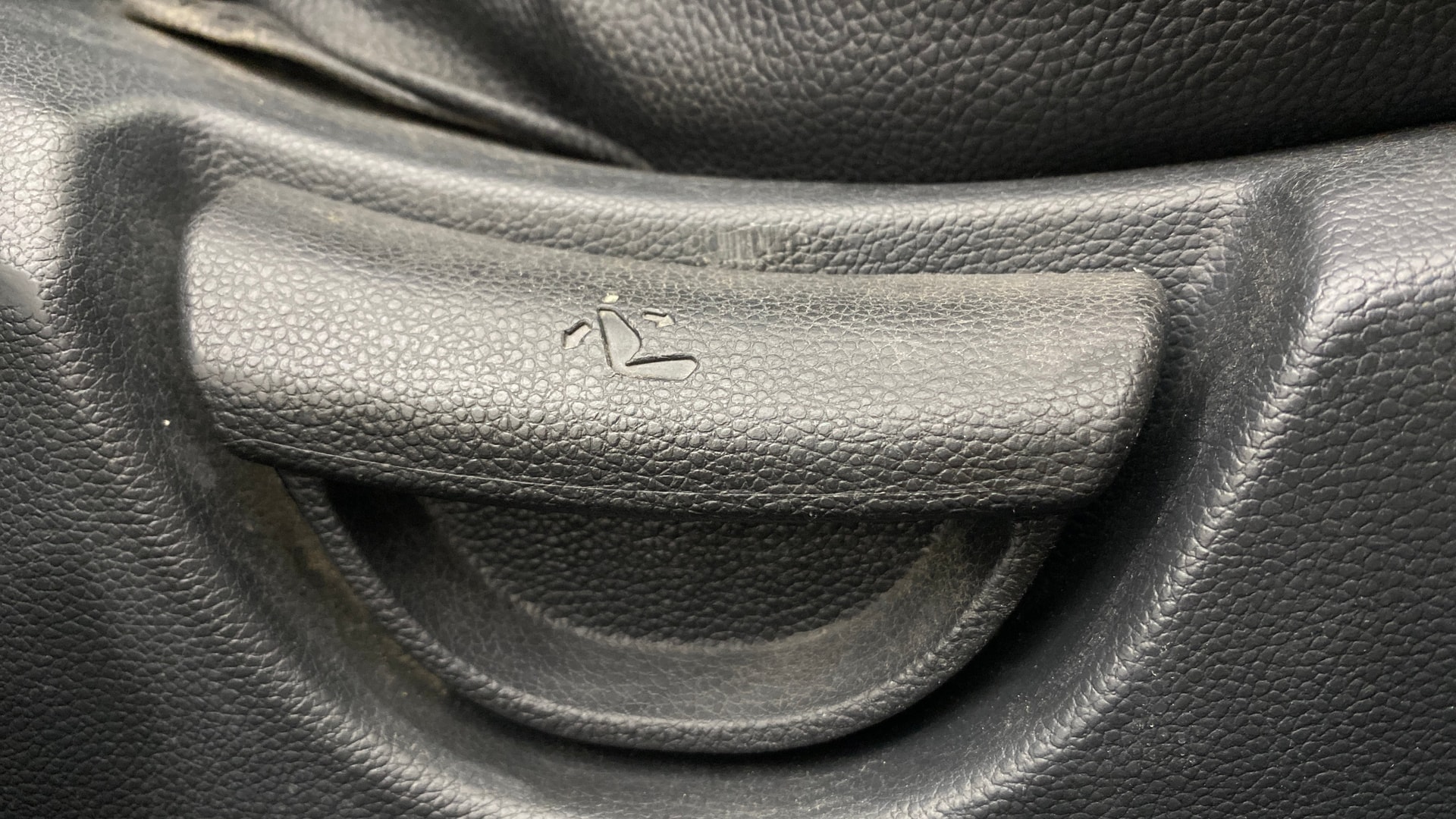 View 2015 Hyundai Xcent S Petrol Image 18 Used 2015 Hyundai Xcent S Petrol Image 18