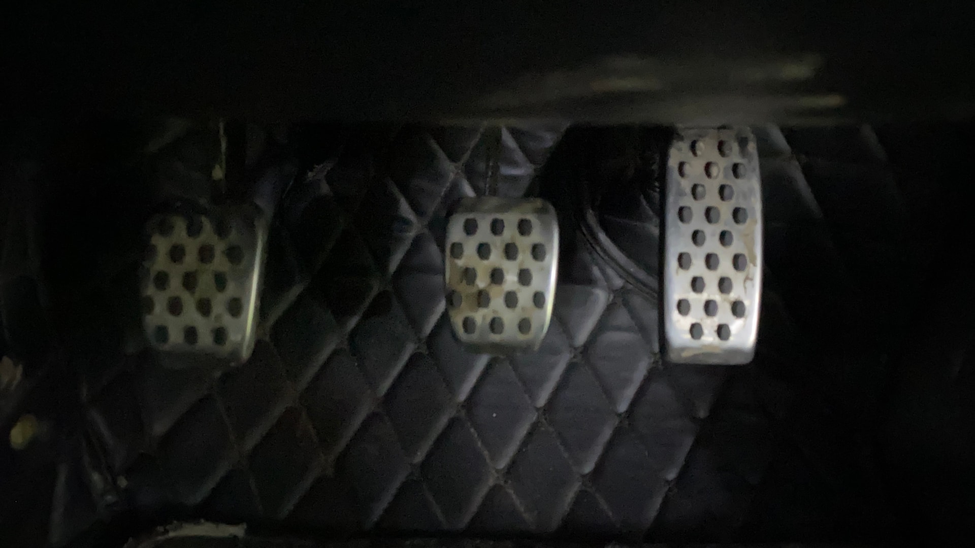 Used 2023 Mahindra XUV300 Used 2023 Mahindra XUV300