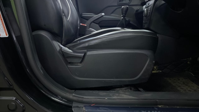 View Mahindra XUV300 Image 11 Used Mahindra XUV300 Image 11