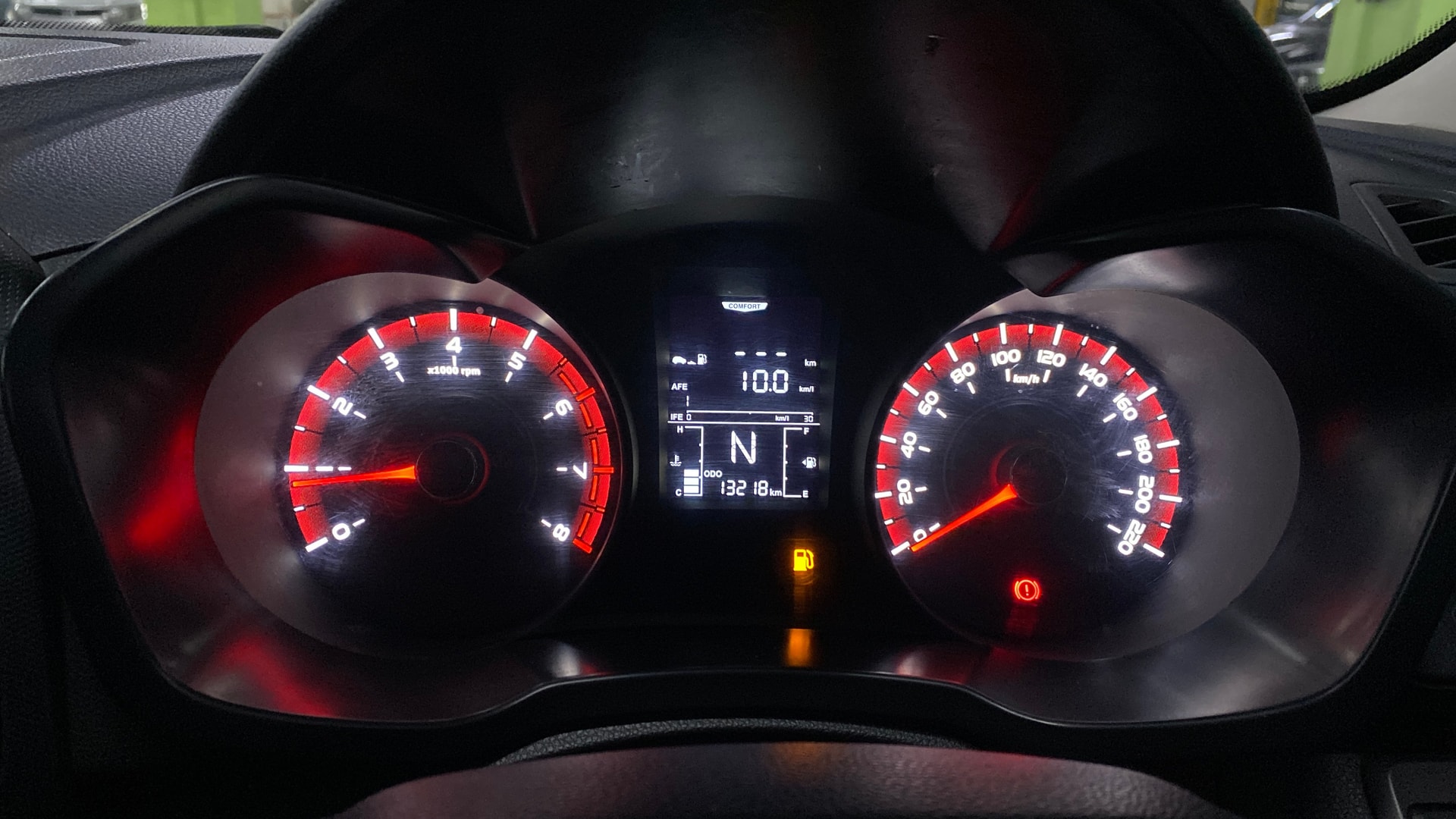 Used 2023 Mahindra XUV300 Used 2023 Mahindra XUV300