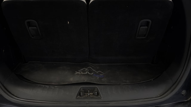 View Mahindra XUV700 Image 10 Used Mahindra XUV700 Image 10
