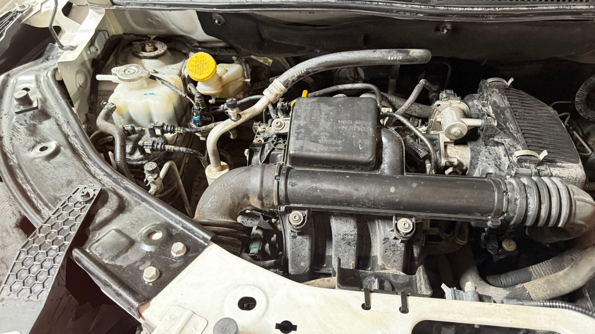 View 2021 Nissan Magnite XV Premium Image 4 Used 2021 Nissan Magnite XV Premium Image 4