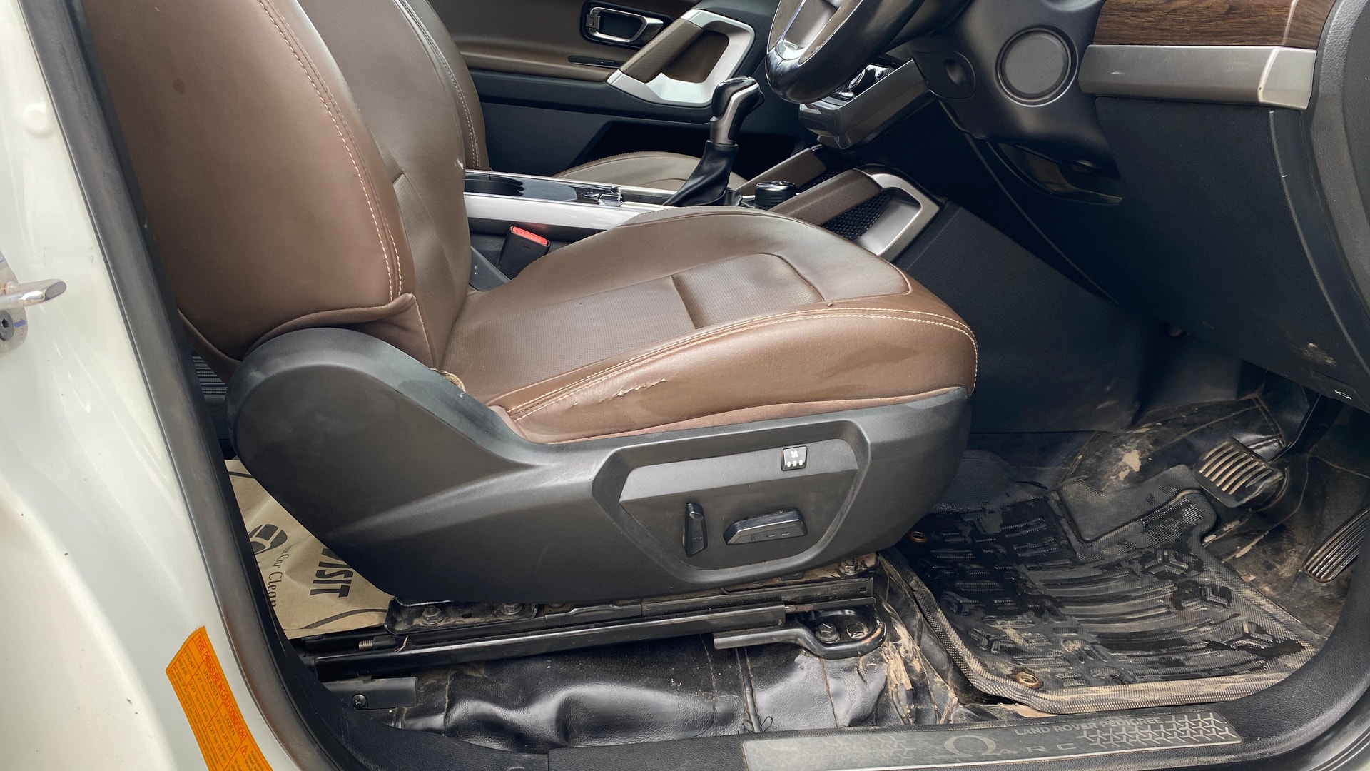 View 2023 Tata Harrier XE Image 19 Used 2023 Tata Harrier XE Image 19