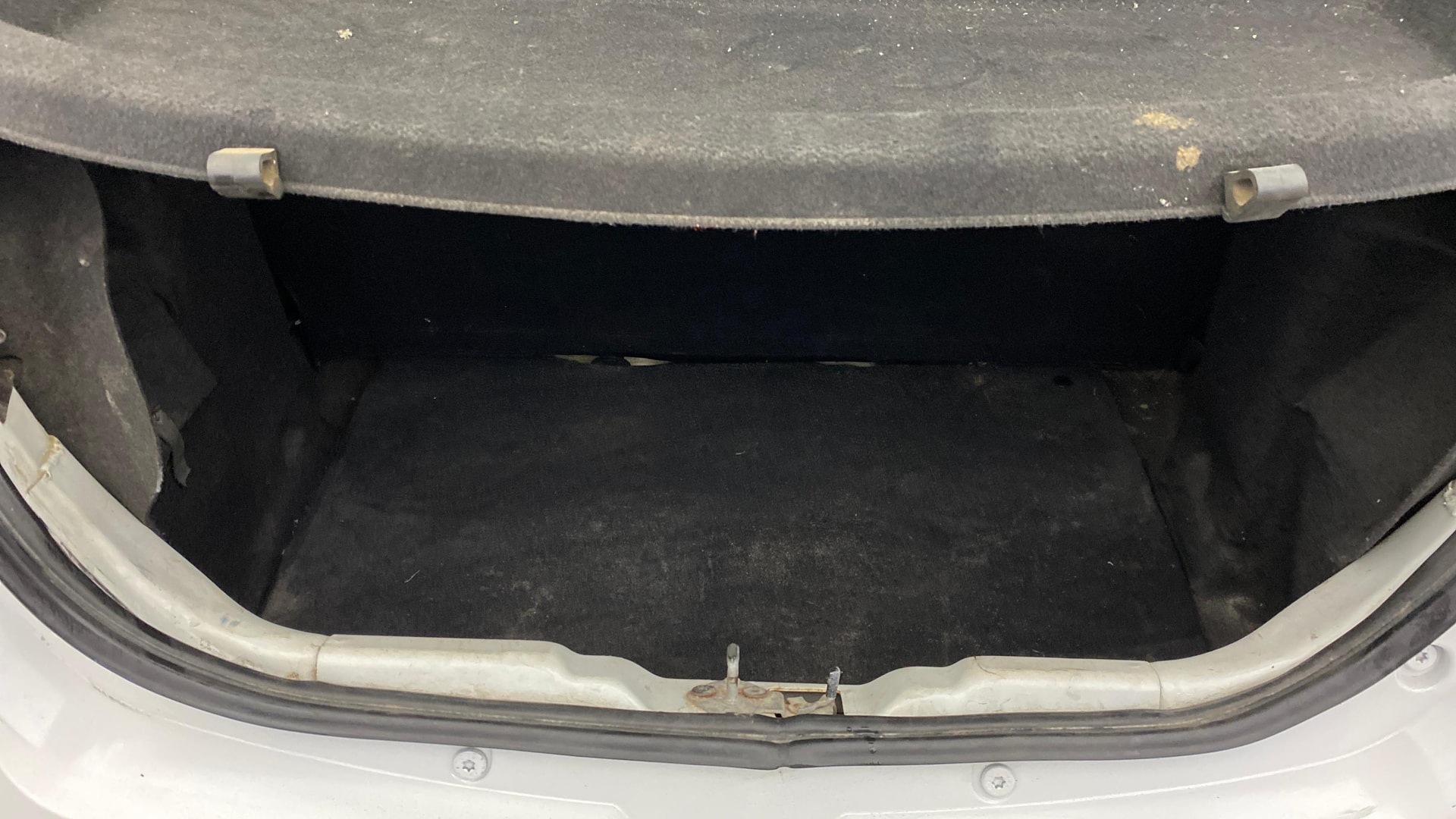 View 2020 Tata Tiago Revotorq XB Image 10 Used 2020 Tata Tiago Revotorq XB Image 10