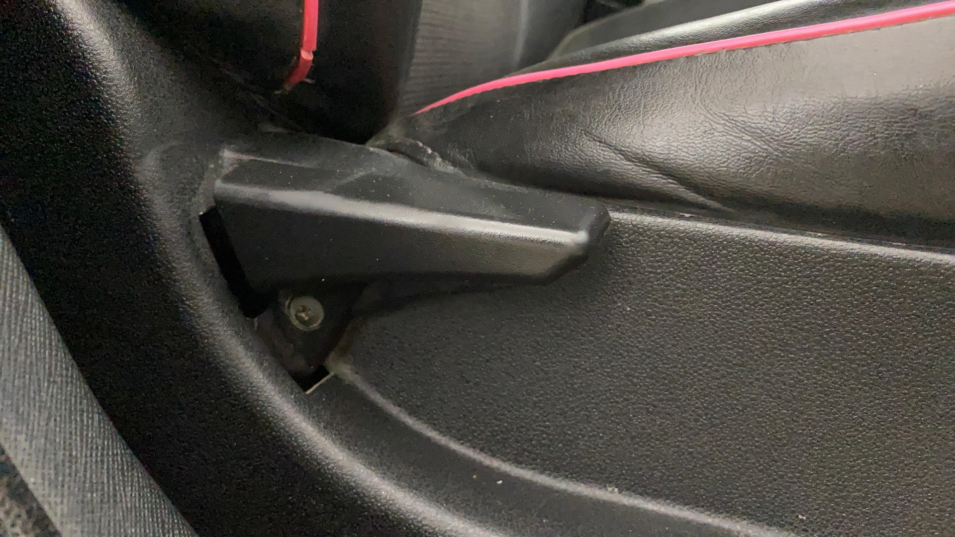 View 2018 Tata Nexon Revotron XM Image 18 Used 2018 Tata Nexon Revotron XM Image 18