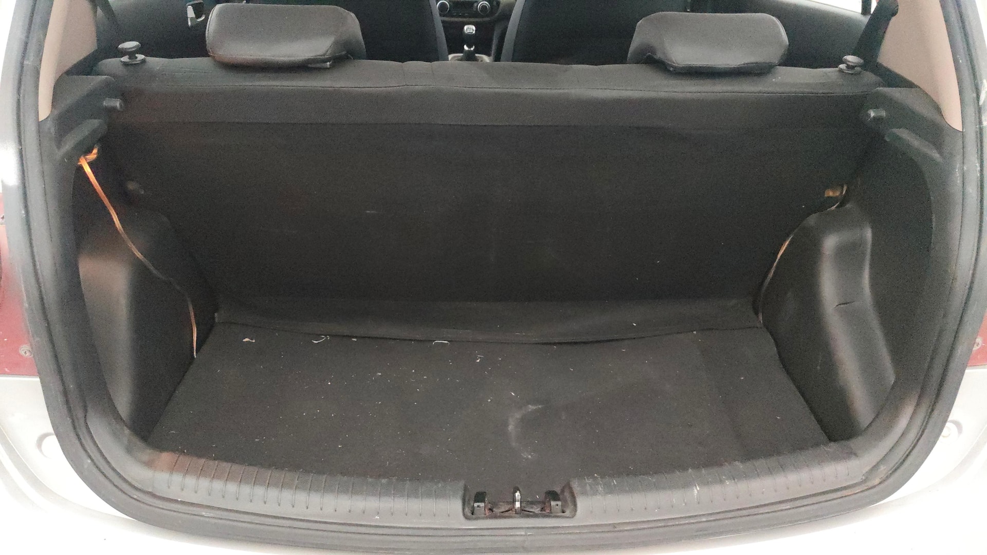 View 2017 Hyundai Grand i10 1.2 Asta Petrol Image 10 Used 2017 Hyundai Grand i10 1.2 Asta Petrol Image 10