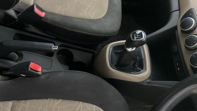 View Hyundai Grand i10 Image 38 Used Hyundai Grand i10 Image 38