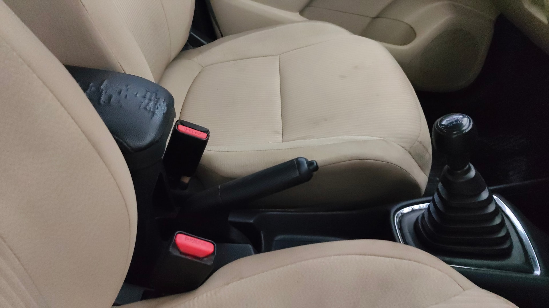 View 2019 Honda Amaze E MT Petrol BS IV Image 38 Used 2019 Honda Amaze E MT Petrol BS IV Image 38