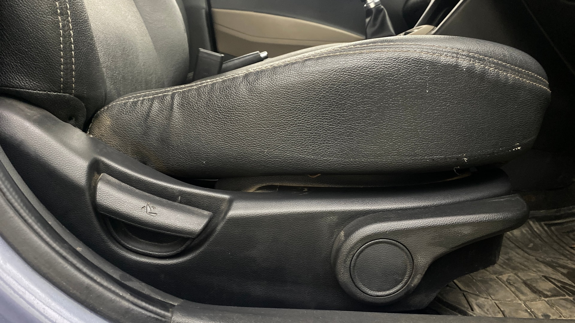 View 2017 Hyundai Xcent S Petrol Image 18 Used 2017 Hyundai Xcent S Petrol Image 18