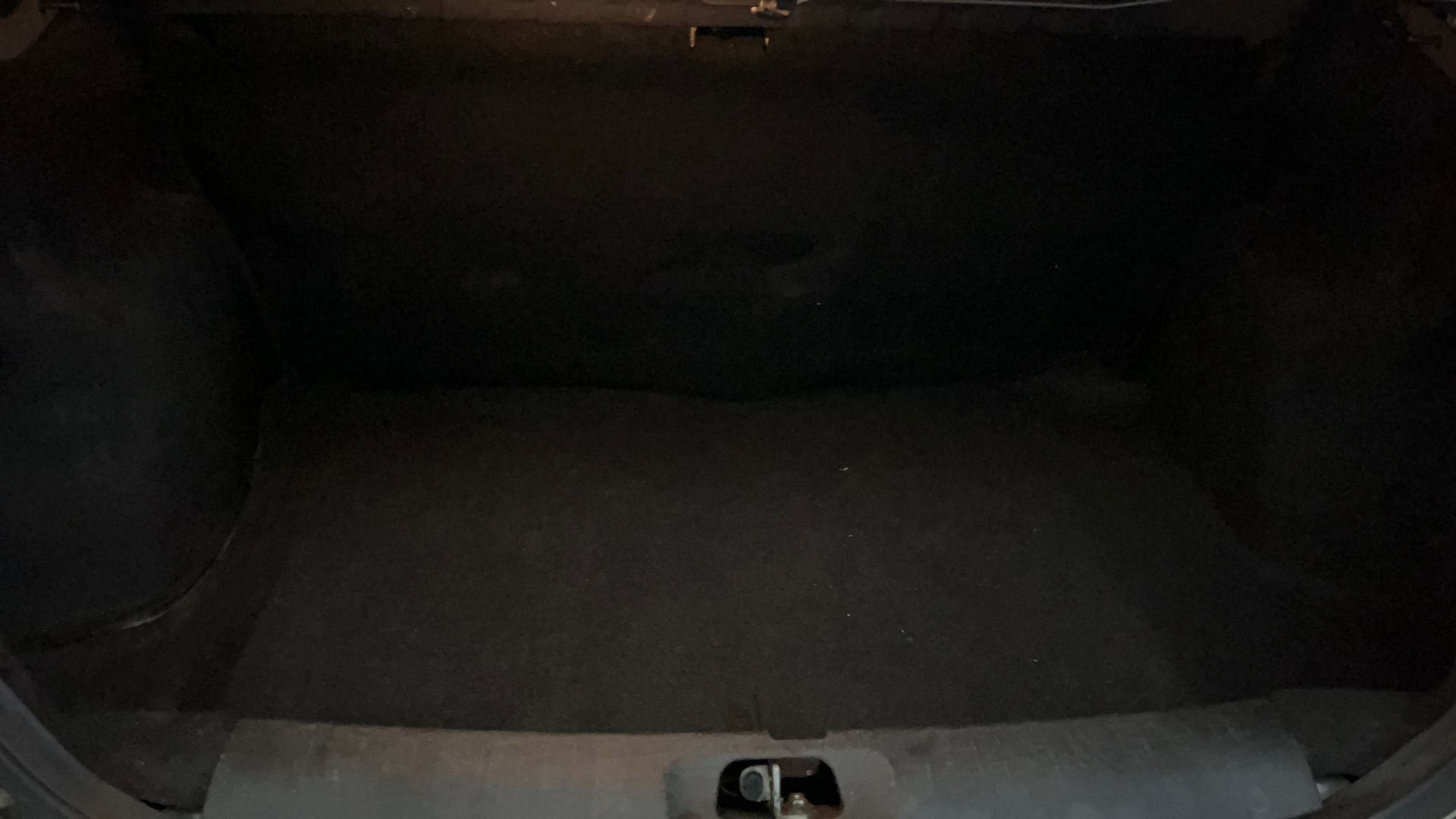 Used 2016 Maruti Suzuki 1000 Used 2016 Maruti Suzuki 1000