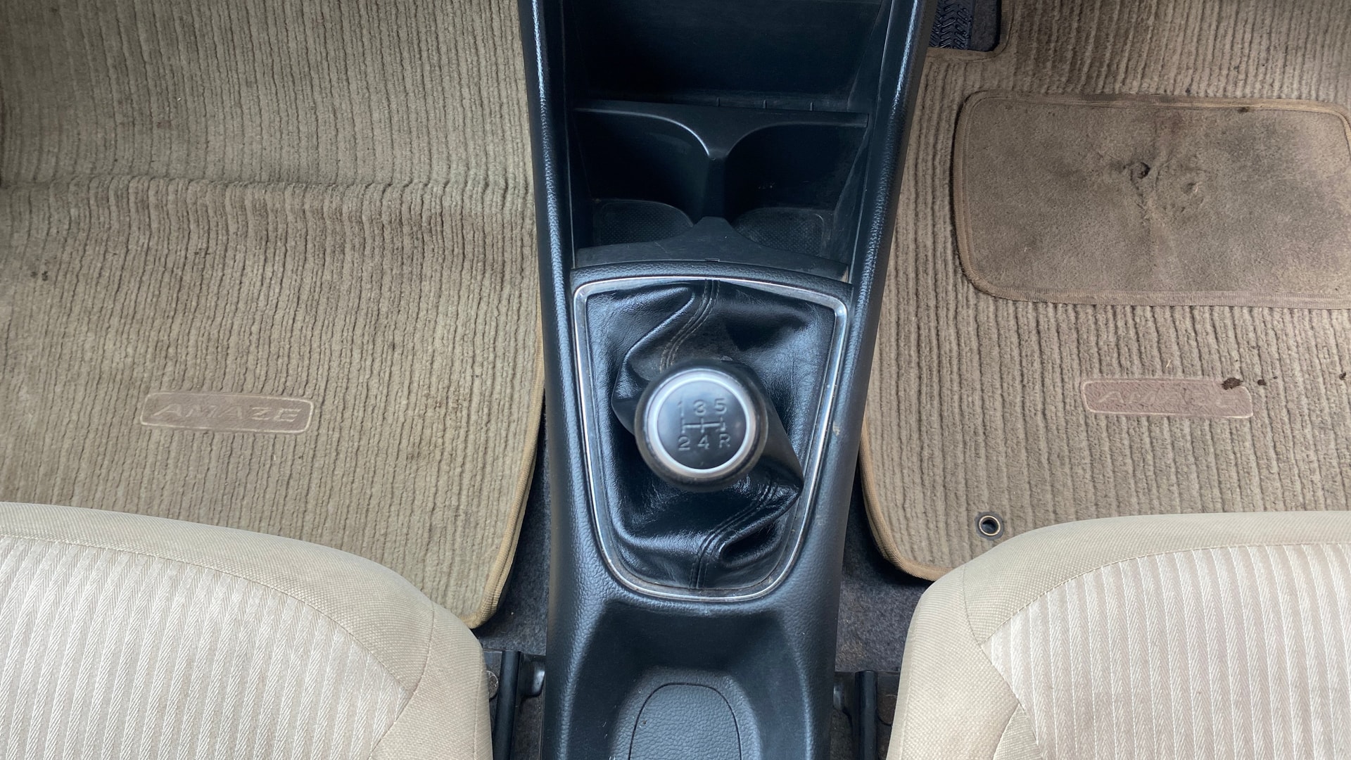 View 2023 Honda Amaze E MT Petrol BS IV Image 37 Used 2023 Honda Amaze E MT Petrol BS IV Image 37