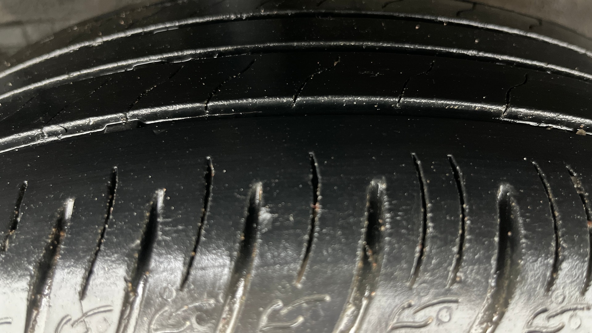 View 2022 Kia Sonet HTX Diesel Image 15 Used 2022 Kia Sonet HTX Diesel Image 15