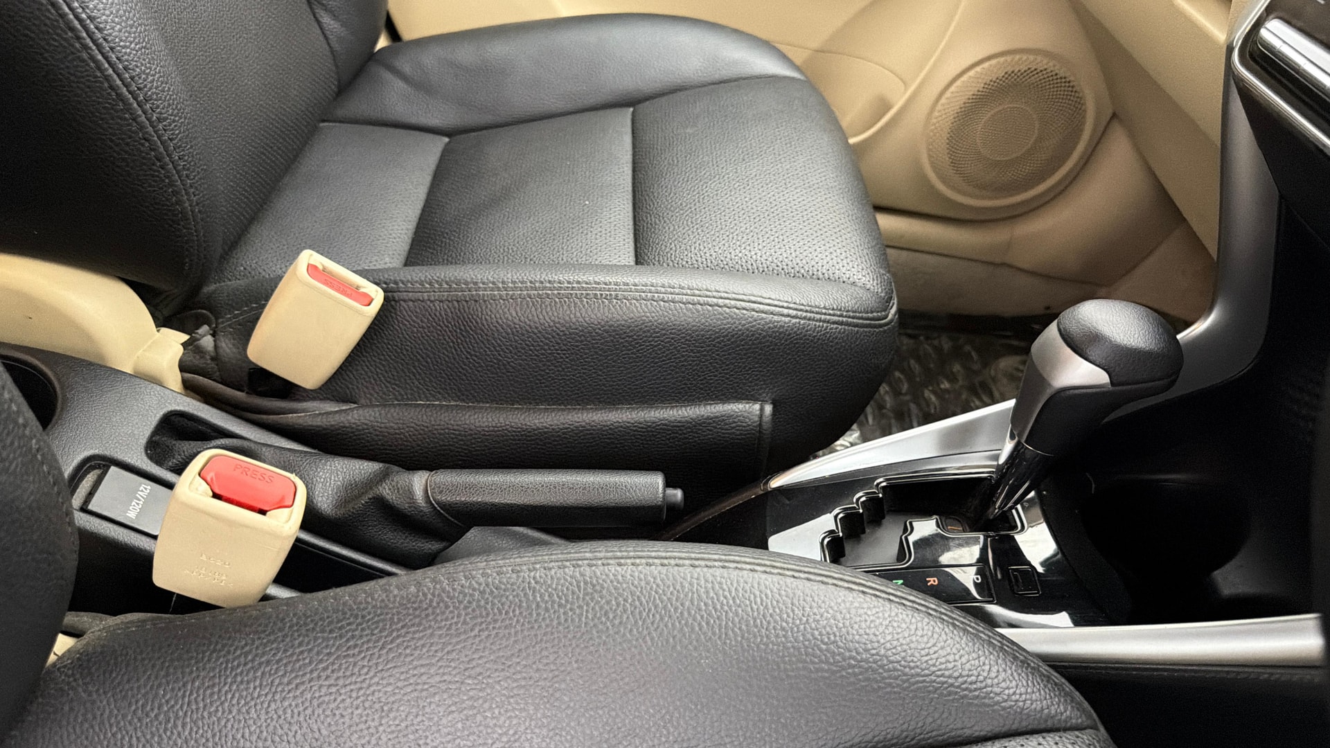 Used 2020 Toyota Yaris Used 2020 Toyota Yaris
