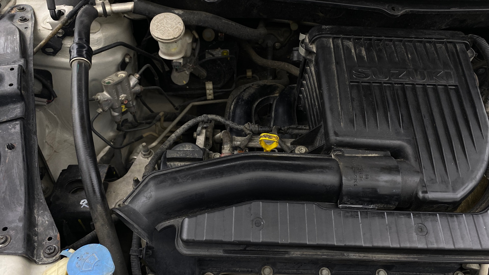 View 2017 Maruti Suzuki 1000 Base Variant Image 3 Used 2017 Maruti Suzuki 1000 Base Variant Image 3