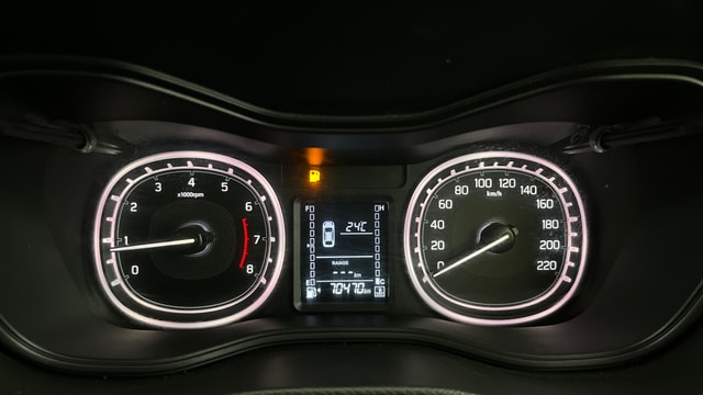 View Maruti Suzuki 1000 Image 36 Used Maruti Suzuki 1000 Image 36