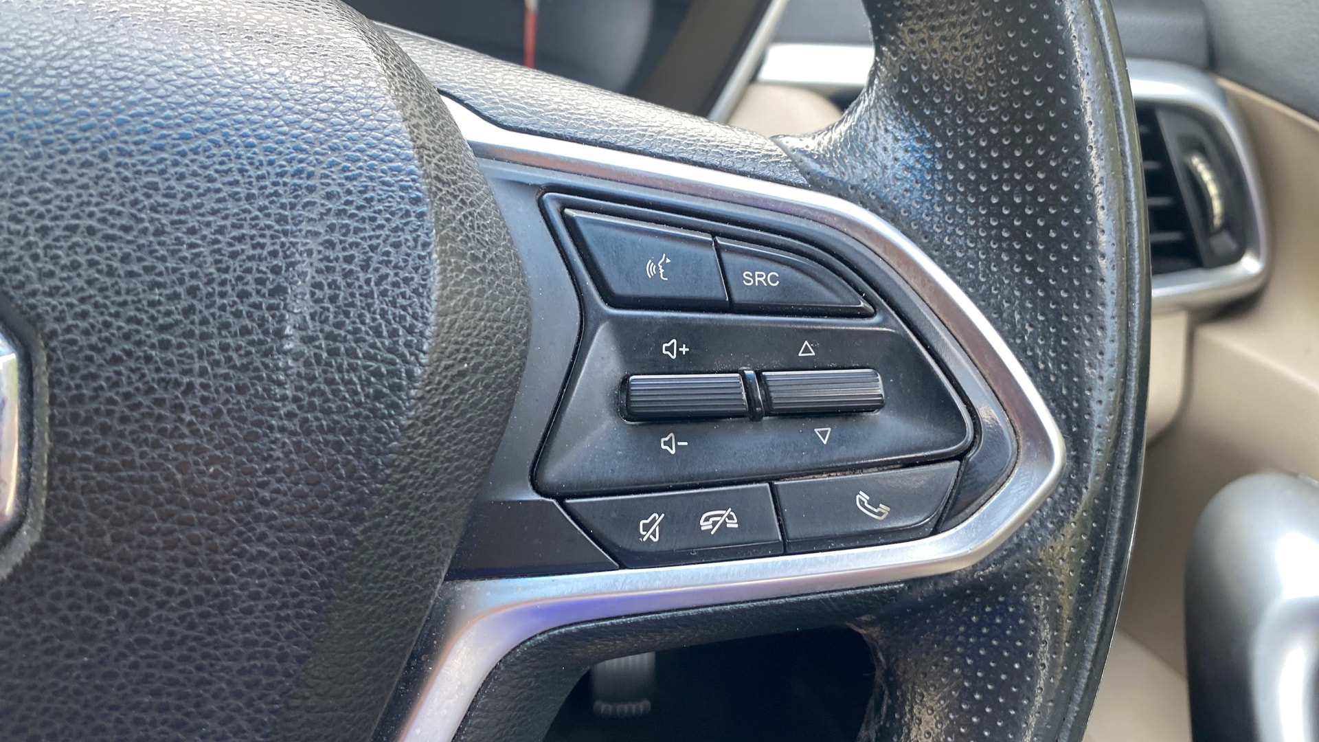 View 2021 MG Hector Sharp Petrol BS IV Image 3 Used 2021 MG Hector Sharp Petrol BS IV Image 3