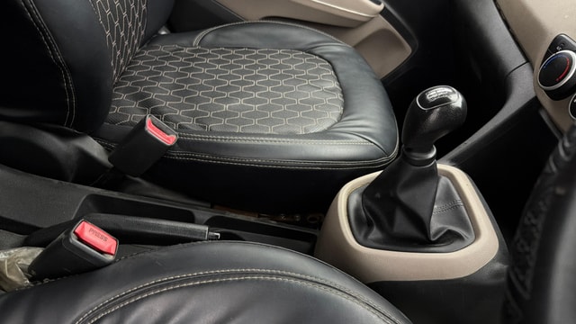 View Hyundai Grand i10 Image 37 Used Hyundai Grand i10 Image 37