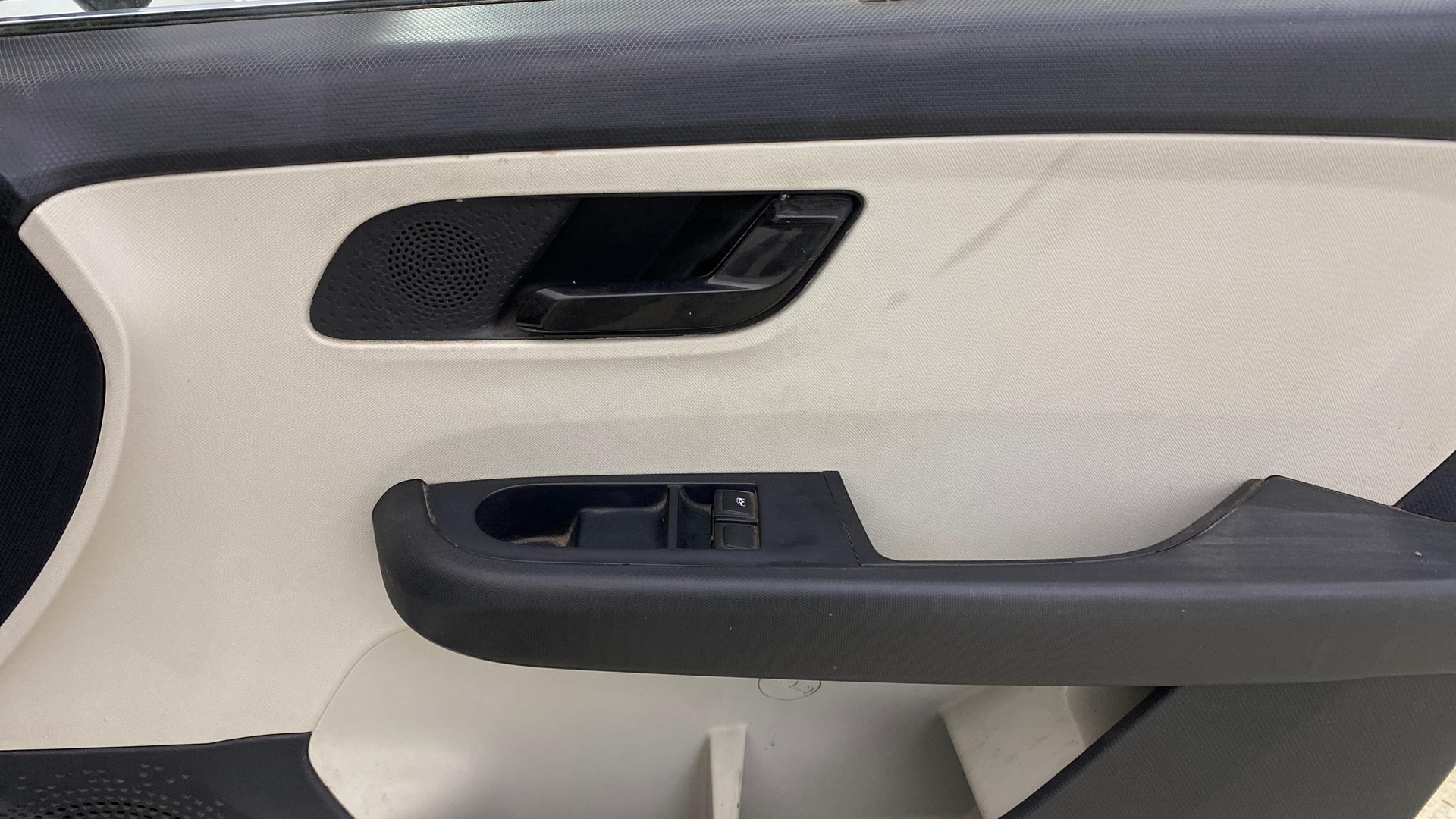 Used 2024 Tata Altroz Used 2024 Tata Altroz