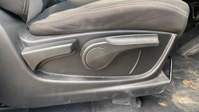 View MG Hector Plus Image 19 Used MG Hector Plus Image 19