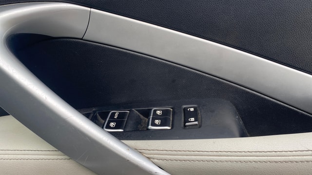 View MG Hector Plus Image 34 Used MG Hector Plus Image 34