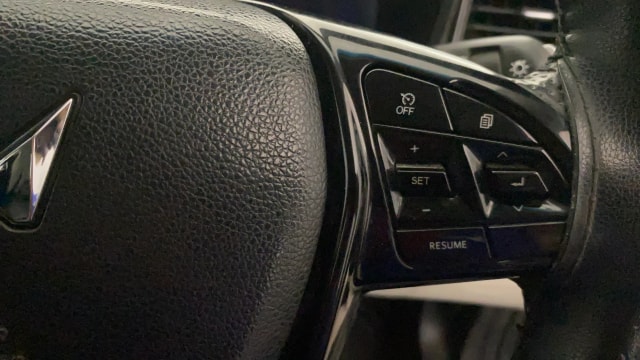 View Mahindra XUV 3XO Image 3 Used Mahindra XUV 3XO Image 3