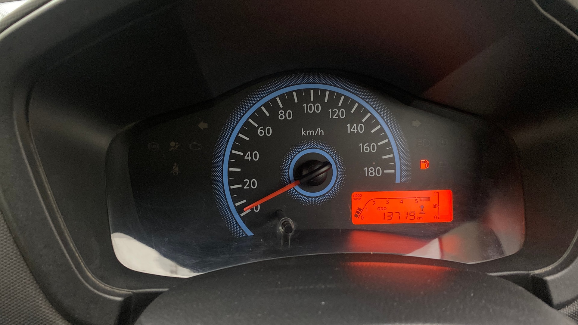 View 2019 Datsun Redi GO S-1.0L BS IV Image 33 Used 2019 Datsun Redi GO S-1.0L BS IV Image 33