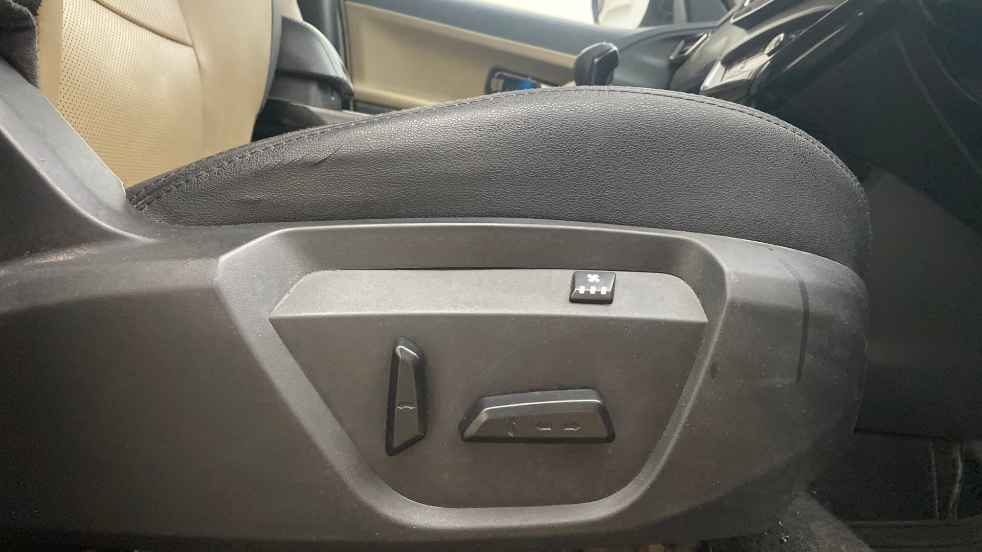Used 2022 Tata Safari Used 2022 Tata Safari