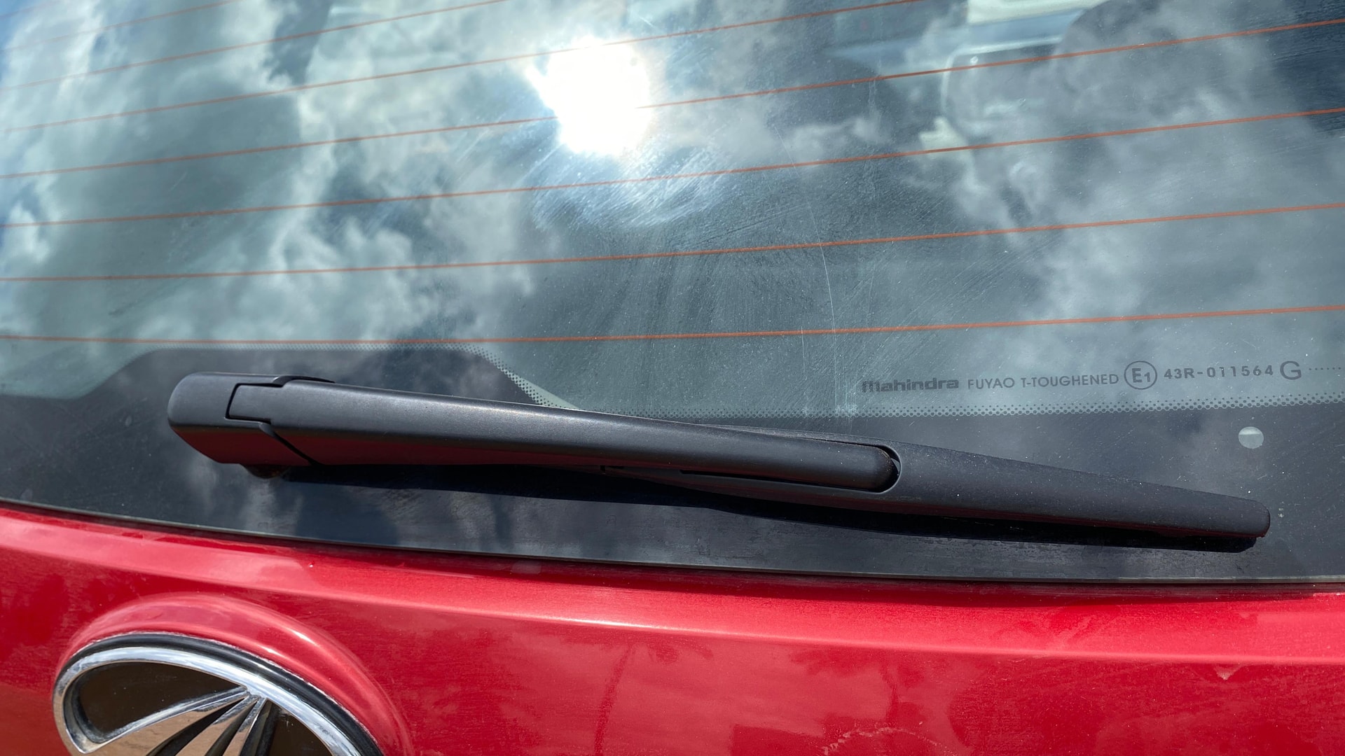 View 2019 Mahindra XUV300 W4 Petrol BS IV Image 44 Used 2019 Mahindra XUV300 W4 Petrol BS IV Image 44