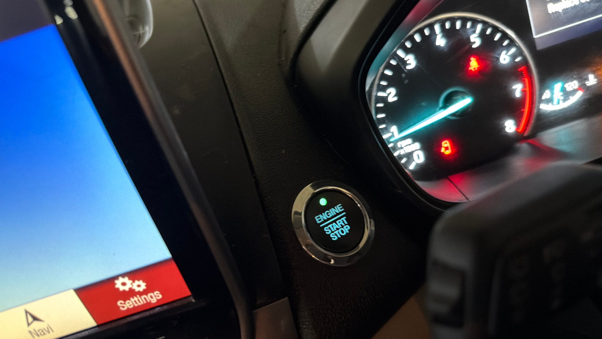 View 2020 Ford EcoSport 1.5 TDCi Diesel Ambiente BS IV Image 34 Used 2020 Ford EcoSport 1.5 TDCi Diesel Ambiente BS IV Image 34
