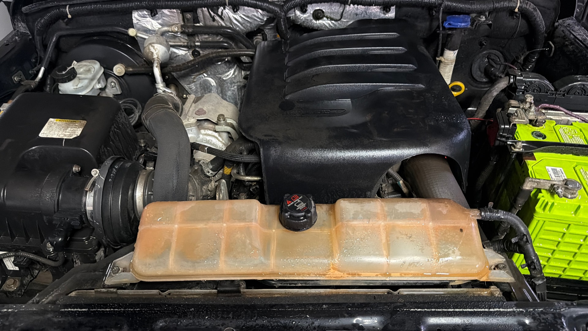 View 2021 Mahindra Thar AX Standard Manual Soft Top 6 Seater Image 40 Used 2021 Mahindra Thar AX Standard Manual Soft Top 6 Seater Image 40