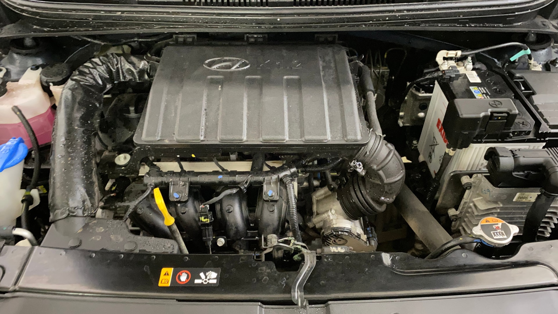 View 2025 Hyundai Grand i10 Nios Sportz Petrol AMT Image 41 Used 2025 Hyundai Grand i10 Nios Sportz Petrol AMT Image 41