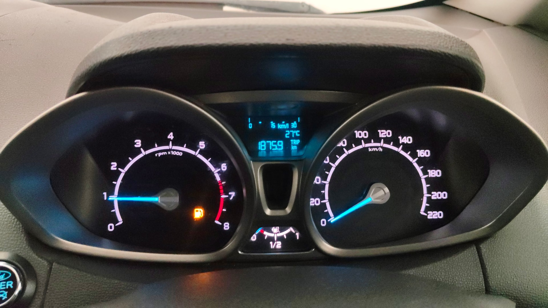 View 2017 Ford EcoSport 1.5 TDCi Diesel Ambiente BS IV Image 35 Used 2017 Ford EcoSport 1.5 TDCi Diesel Ambiente BS IV Image 35