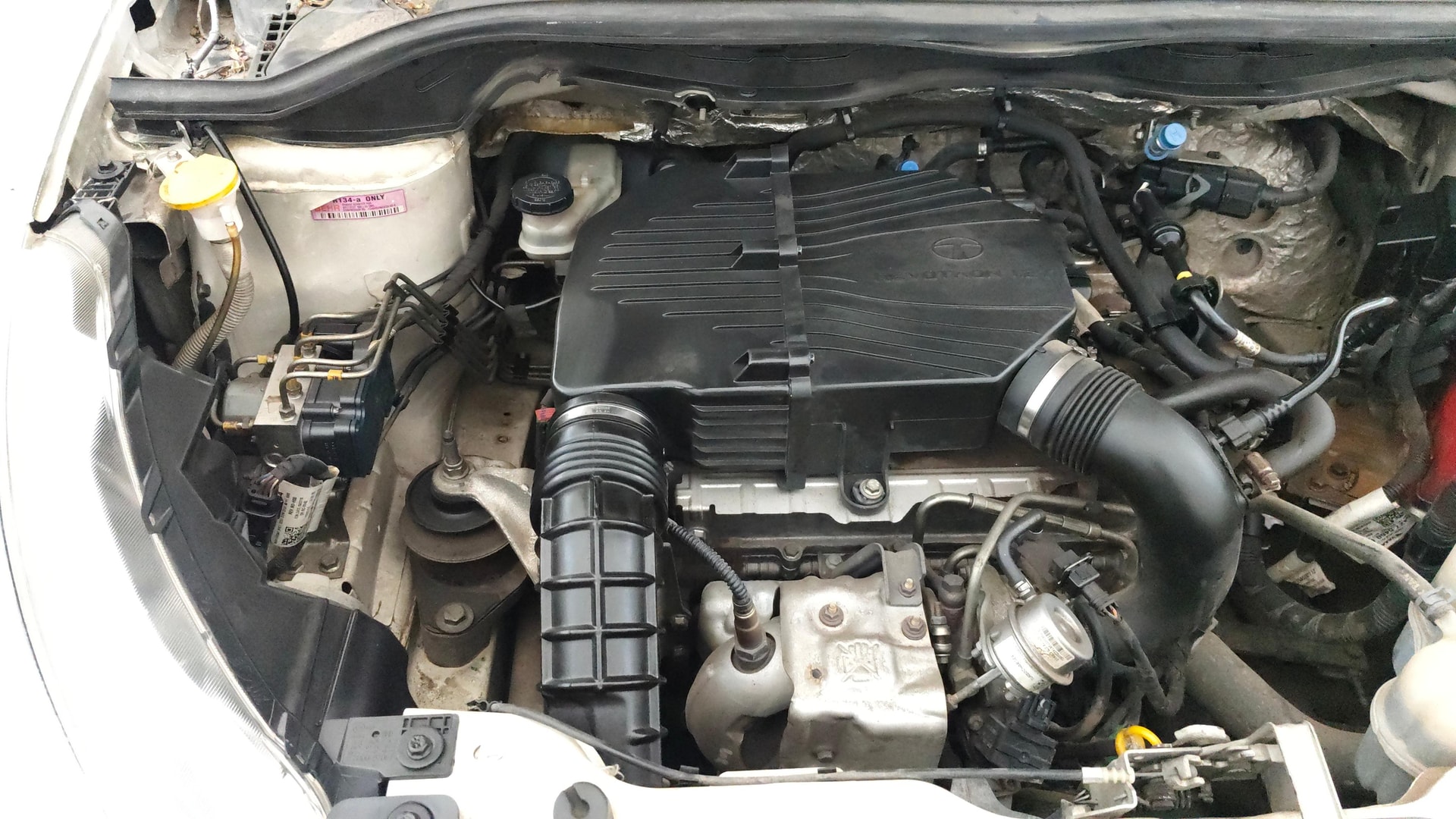 View 2017 Tata Zest XMS Petrol Image 3 Used 2017 Tata Zest XMS Petrol Image 3