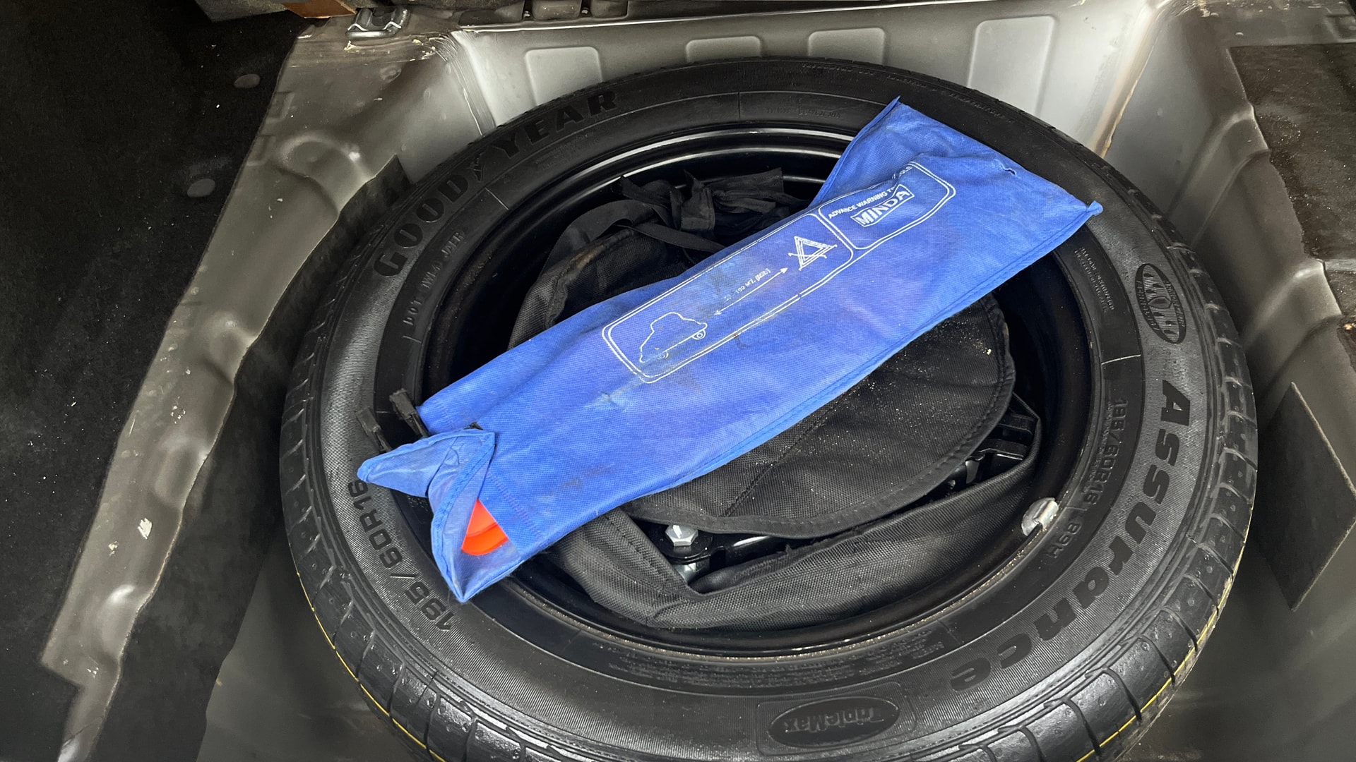 View 2021 Tata Nexon Revotron XE Image 17 Used 2021 Tata Nexon Revotron XE Image 17