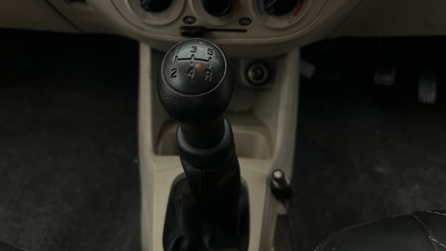 View Maruti Suzuki 1000 Image 38 Used Maruti Suzuki 1000 Image 38