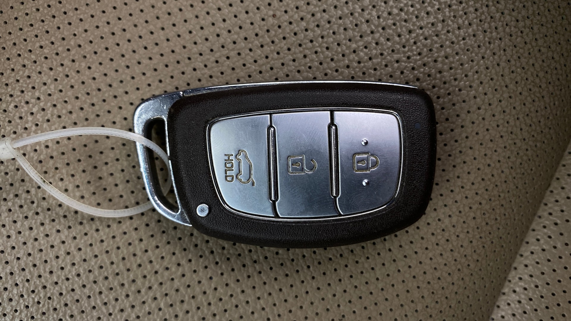View 2019 Hyundai Tucson R 2.0 6-Speed Automatic GL BS IV Image 19 Used 2019 Hyundai Tucson R 2.0 6-Speed Automatic GL BS IV Image 19