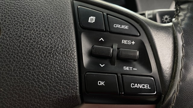 View Hyundai Tucson Image 3 Used Hyundai Tucson Image 3