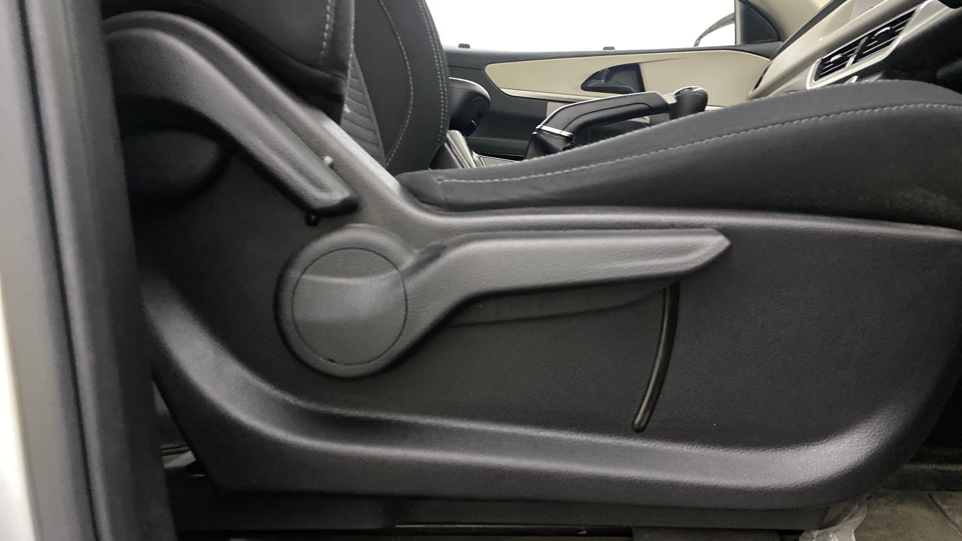 Used 2022 Mahindra XUV700 Used 2022 Mahindra XUV700