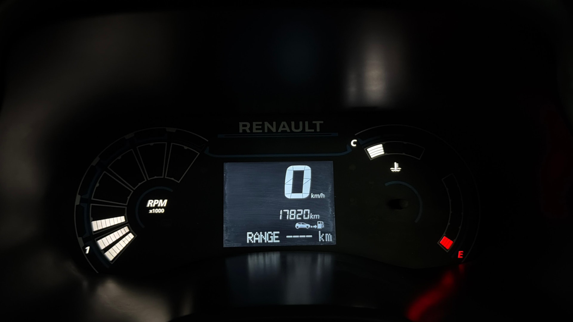 View 2019 Renault Triber RXT Image 20 Used 2019 Renault Triber RXT Image 20