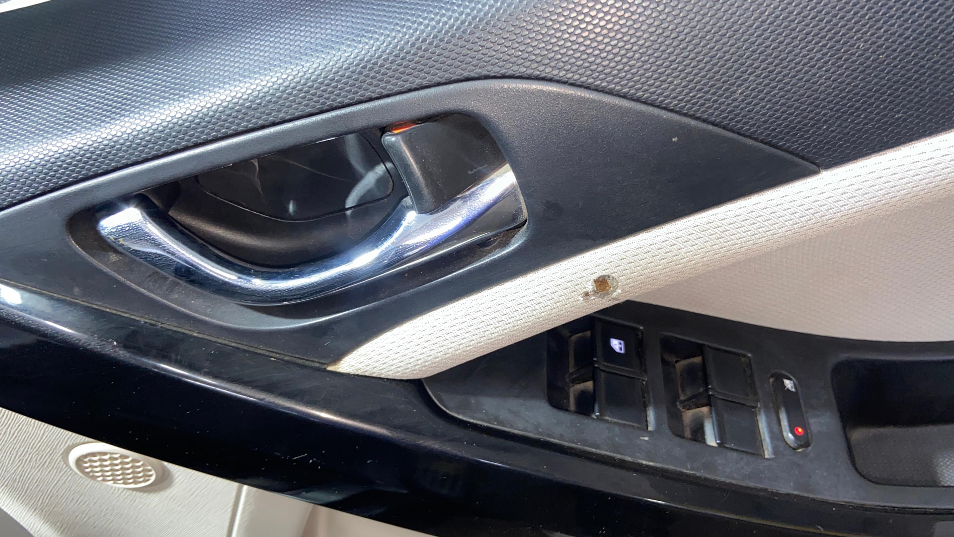 View 2021 Tata Nexon Revotron XE Image 40 Used 2021 Tata Nexon Revotron XE Image 40