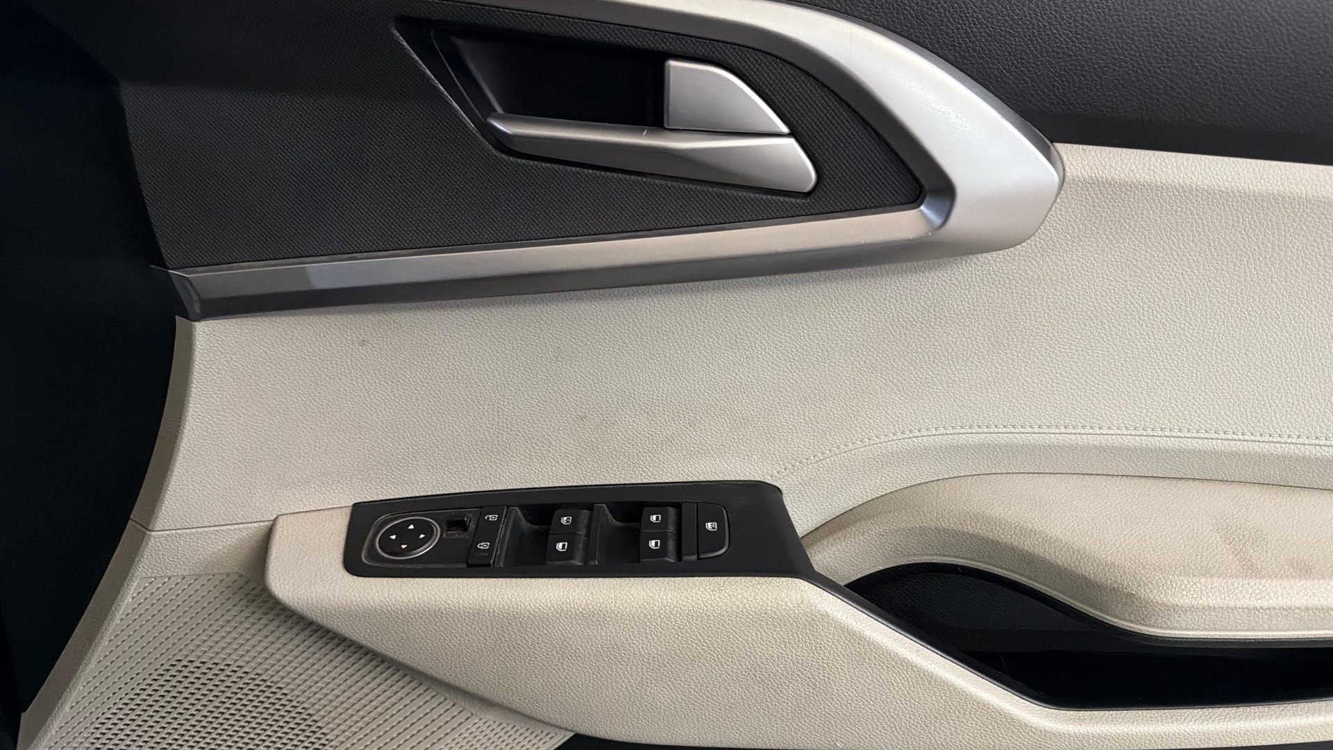 Used 2024 Kia Carens Used 2024 Kia Carens