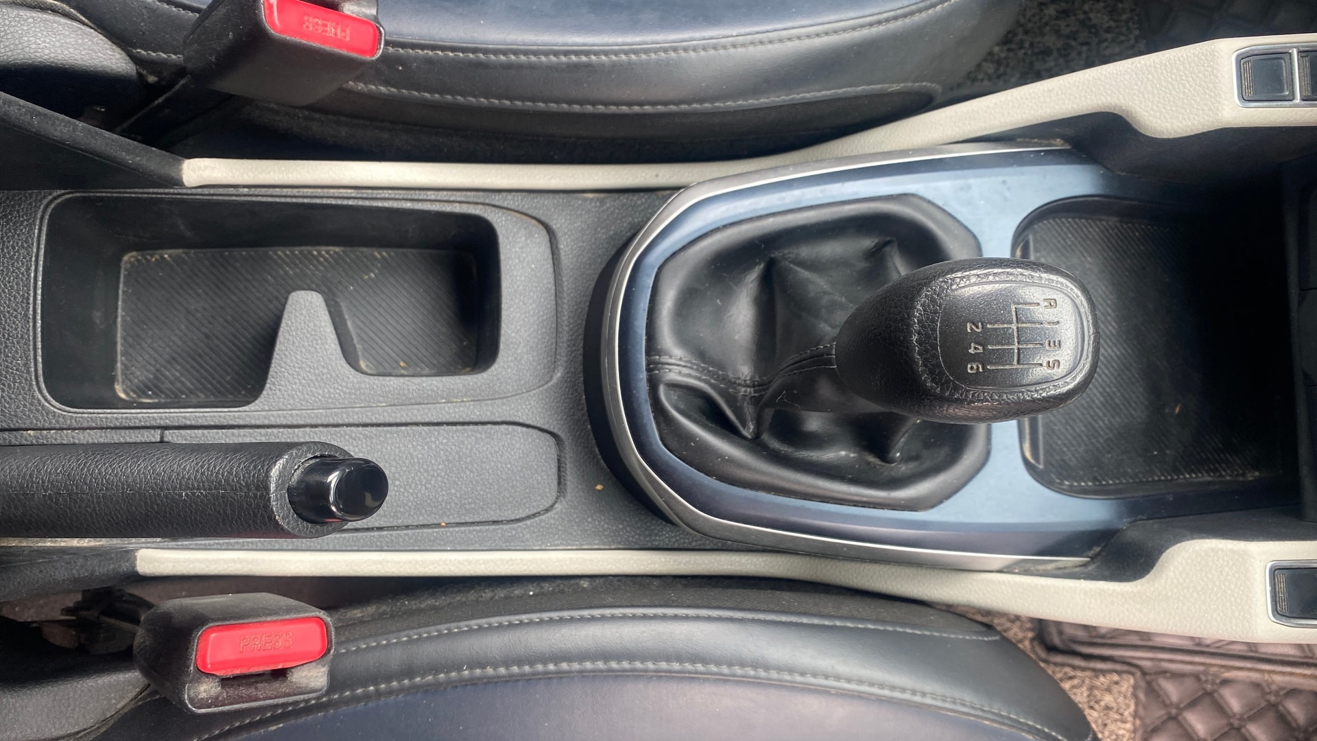 Used 2023 Kia Carens Used 2023 Kia Carens