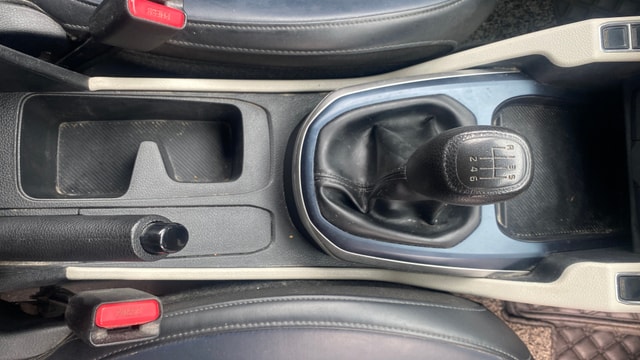 View Kia Carens Image 39 Used Kia Carens Image 39