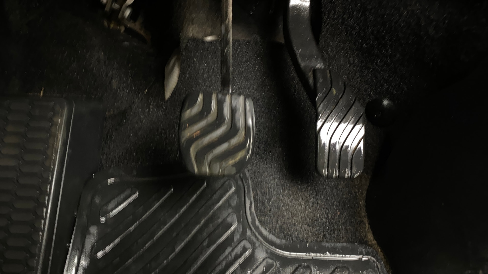 View 2022 Nissan Magnite Turbo XV CVT Image 29 Used 2022 Nissan Magnite Turbo XV CVT Image 29
