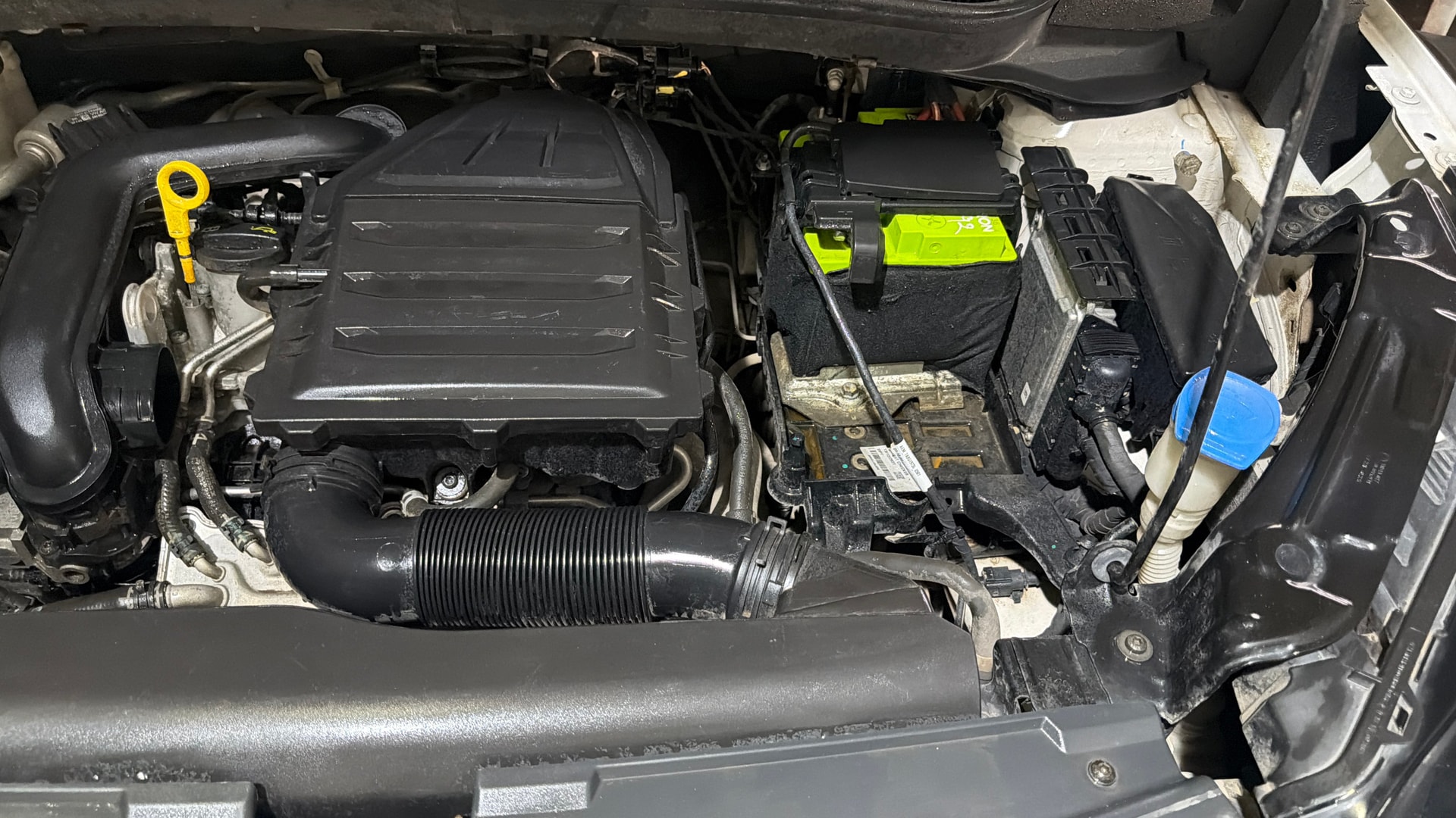 View 2022 Skoda Kushaq Active 1.0 TSI MT Image 13 Used 2022 Skoda Kushaq Active 1.0 TSI MT Image 13